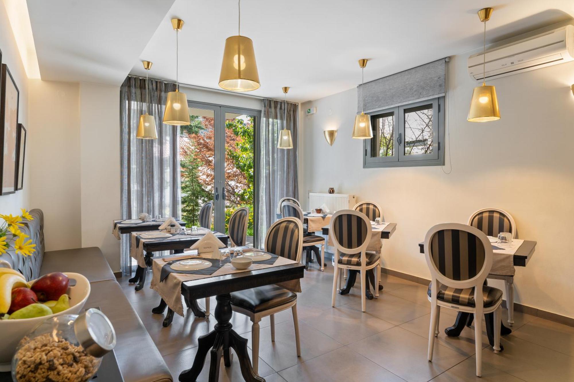 Aerinon Hotel 3*